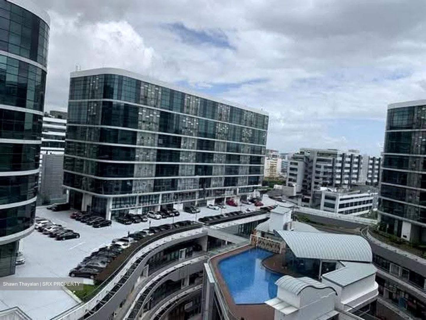 Oxley Bizhub (D14), Factory #610073551